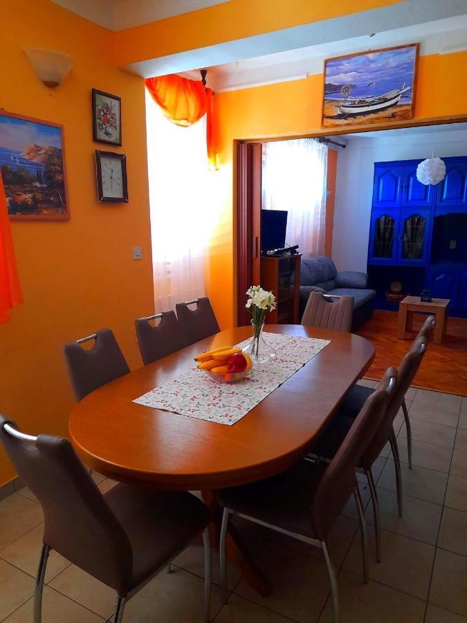 Apartments Vesna Kampor Екстер'єр фото
