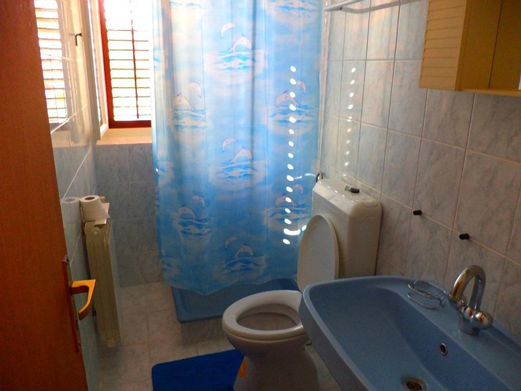 Apartments Vesna Kampor Екстер'єр фото
